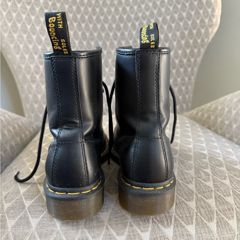 Dr Martens 1460 SMOOTH LEATHER LACE UP BOOTS